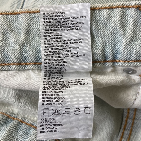 H&M Women’s Light Wash High Waisted Denim Jeans Shorts Size 14 - Picture 5 of 12